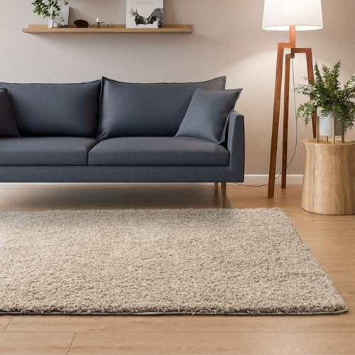 Interiyou Hochflor Teppich Sofia - 133x190 cm Beige - flauschig und einfarbig - waschbar und rutschfest - weicher Langflor