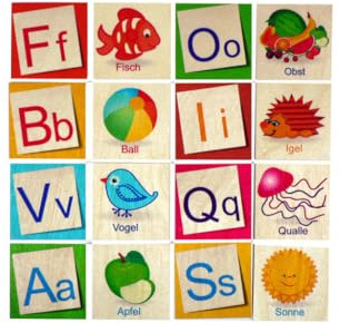 Hess Since 1990 - Memory Spiel aus Holz mit 52 Teilen, Buchstaben – ABC, für Kinder ab 3 Jahren, handgefertigt, Gedächtnistraining kombiniert mit fröhlichem Spielspaß, aus dem Erzgebirge