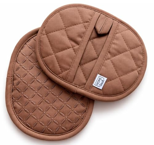 Home-Touch Topflappen Set aus 100% Baumwolle | Ofenhandschuhe Hitzebeständig bis 250°C | Anti-Rutsch Silikon Noppen | Waschbar | Auch als Untersetzer | Braun