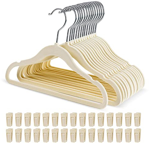 HOUISM Lot de 15 cintres en velours pour enfants avec 30 pinces à doigts - Cintres antidérapants ultra fins pour économiser de l'espace - Pour vêtements de bébé et de chambre d'enfant - Ivoire
