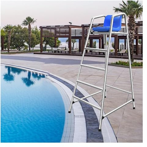 Chaise de sauveteur en acier inoxydable avec échelle amovible pour piscines privées et terrasses extérieures. Durable et résistante aux intempéries, elle est idéale pour la sécurité et le co