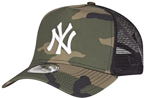 New Era Adjustable Trucker Cap - New York Yankees Wood camo