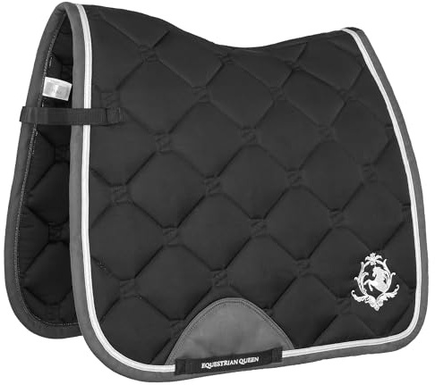 EQUESTRIAN QUEEN Schabracke – atmungsaktive & stoßdämpfende Satteldecke für Dressur & Vielseitigkeit – elegant gesteppt, pflegeleicht, Größe Full - Riga 24AW (Schwarz, Dressur)