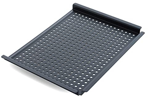 Merten & Storck Carbon Steel BBQ Rôtissoire Perforée en Fonte, 30cm x 35cm, Perforations pour Évacuation d’Huile et Gras, Barbecue, Camping, Grillades, Cuisson en Plein Air, Noir