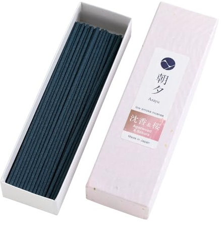 Asayu Japan Varillas de Incienso de Bajo Humo con Aroma a Madera de Agar y Flor de Cerezo para Meditación, Relajación o Yoga, Hecho en Japón, Materiales Naturales - Agarwood&Sakura 20g