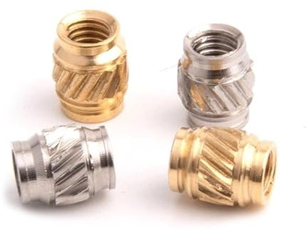 Rändelmuttern aus Messing M3 M4 M5 M6 Heiße Schmelze Messing Insert Nuss Kupfer Wärme Knurled Gewinde Einfügung Edelstahl Injektion geformt eingebettete Befestigungselemente für Kunststoff Innengewind