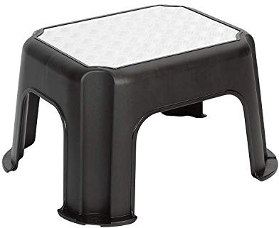 Rotho Paso Tritthocker bis 150 kg belastbar in Riffelblech-Optik, Kunststoff (PP) BPA-frei, schwarz, 43,1 x 35,8 x 23,8 cm