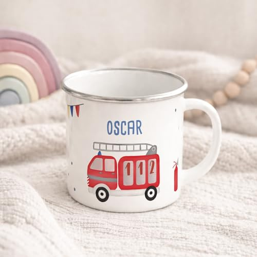 hellomini Personalisierte Emaille Tasse für Kinder, Kindertasse mit Wunschmotiv, Kinderbecher mit Namen, Geschenk zum Geburtstag für Mädchen und Jungs, (Feuerwehr)