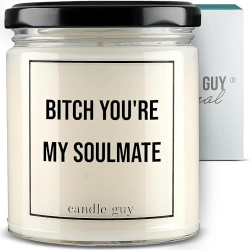 candle guy Duftkerze im Glas [Brennzeit 70h] - Duft-Kerze handgemacht mit Spruch | Freches Geschenk für Frauen, Freundin, Geburtstag | 100% Sojawachs, schöne natürliche Düfte mit ätherischem Öl