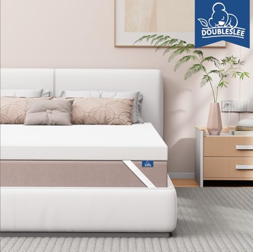 Doubleslee 3 Inch Memory Foam Mattress Topper Small Double Bed 120x190x7cm | Gel-Infused Cooling Orthopedic Small Double Mattress Topper for Back Pain Relief, Think With Elastic Straps & Washable Cover