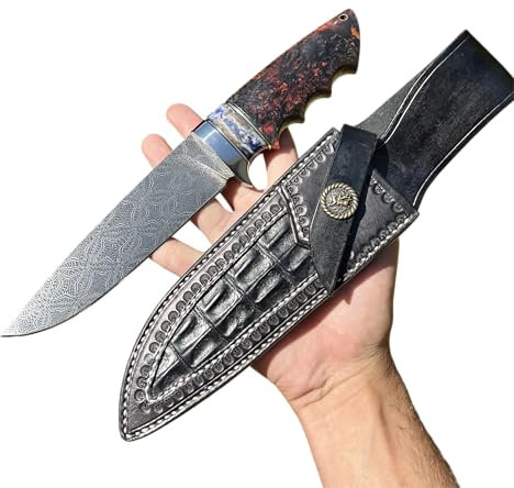 Obespina Couteau Artisanal Lame Acier Damas Mosaïque Mosaic Étui Cuir Piece Exeptionel Bois Stabilisé Insert Fossile Fait À La Main Collection unique artisanat custom forge camping bushcraft