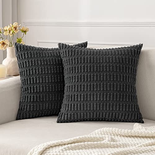 MIULEE 2er Set 60x60 cm Kordsamt Kissenbezüge Moderne Kissenhüllen Dekorative Sofakissen Dekokissen Weicher Zierkissenbezug für Wohnzimmer Sofa Schlafzimmer Boho Dekor Dunkelgrau