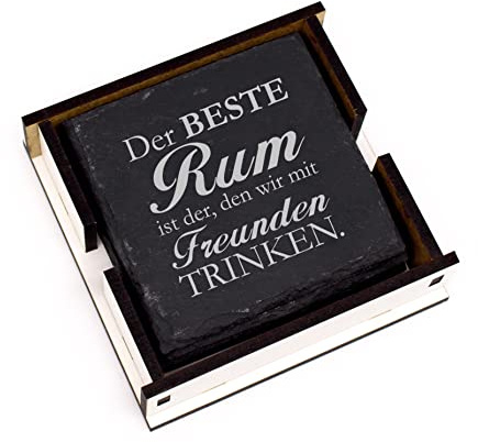 Schiefer Untersetzer für Rumgläser eckig mit Gravur - Der Beste Rum ist der, den wir mit Freunden Trinken - 4er Set mit Box - Design Rum Glasuntersetzer dunkelgrau Getränkeuntersetzer 11 x 11 cm