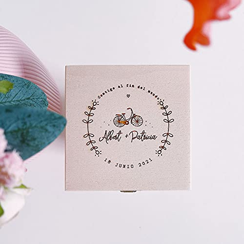 MONAMI - Porta Arras Personalizado, Hecho Madera de Pino con grabación. Hay 2 tamaños a Elegir, 15x15x5 cm y 10x10x5 cm. (Cuadrado)