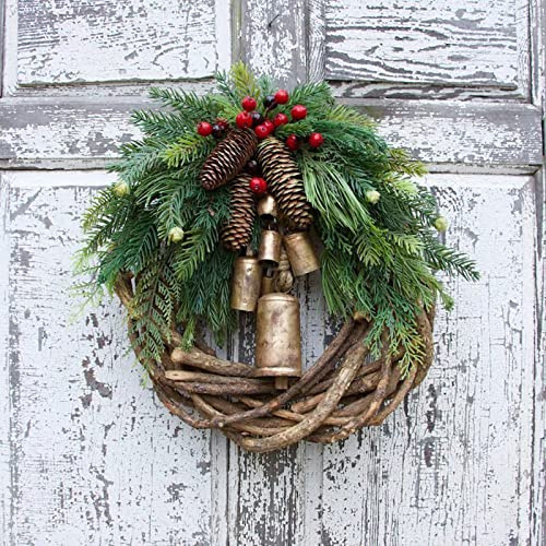 ZKINGZ Bauernhaus Weihnachtskranz, Türkranz Weihnachten, Weihnachtskranz für Tür, Weihnachtsdeko Kranz, Weihnachtsgirlande mit Glocken, Künstliche Weihnachten Garland für Dekoration, 30 cm