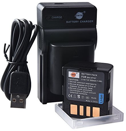 DSTE BN-VF707U Lot de 2 batteries Li-ion et chargeur micro USB compatible avec JVC GR-D350 GR-D351 GR-D360 GR-D370 GR-D371 GR-D375 GR-D570 GR-D640 GR-D645 comme appareil photo JVC BN-VF707 BN N-VF71.