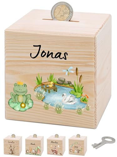 Bärenfreunde® - Personalisierte Spardose Kinder aus Holz mit Metallschloss - Spardose mit Namen mit kinderfreundlichem UV-Druck zum Sparen für Kinderträume (Frosch Teich)