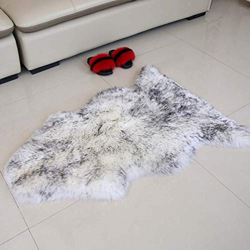 Woolous Sheepskin Rug, Genuine New Zealand Natural Lambskin Wool - Real Sheepskin Fur Throw Area Rug for Baby, Living Room, Bedroom, Sofa, and Chair Covers (Single Pelt 2x3, Grey Tips)
