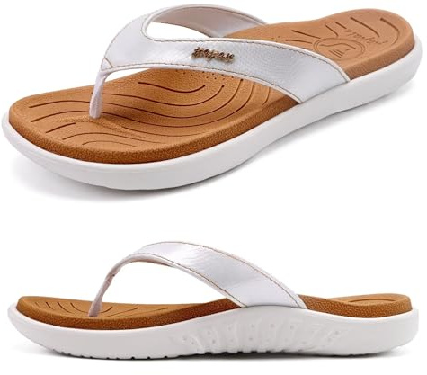 jiajiale Flip Flops Kvinnor Mode Sommar Ortopediska Bekväma Läder Bågstöd Fotbädd Flip Flop Dusch Strand Pool Öppen Hav Lätt Elegant Halkfria Tofflor Gummi Sulor, Khaki vit, 37 EU