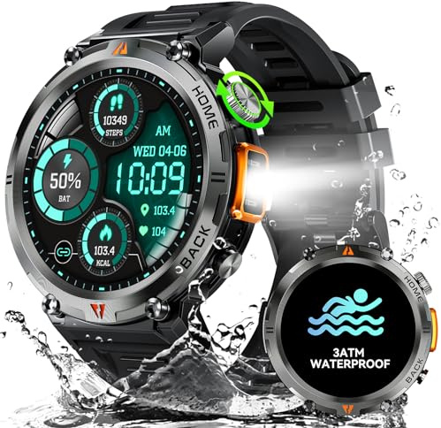 Smartwatch Herren Militär mit Telefonfunktion, 3ATM Wasserdicht Smartwatch mit LED Taschenlampe, 1,45 Robuste Outdoor Uhren mit 24H Gesundheits-Screening, 110+ Sportmodi Fitnessuhr für Android iOS