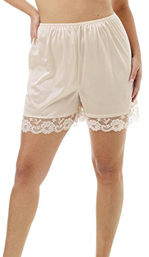 Underworks Pettipants Nylon Culotte Slip Bloomers Split Skirt 4-inch Inseam Medium-Beige