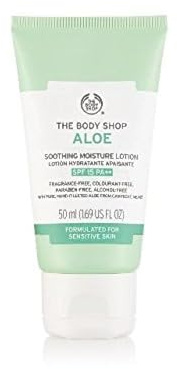 Aloes Fluide Hydratant Apaisant SPF 15 50ml pour les peaux sensibles Aloe Soothing Moisture Lotion SPF 15 50ml For SENSITIVE SKIN