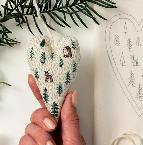 Kit de Adorno Navideño Bordado a Mano con Forma de Corazón, Kits de Bordado de Adornos Navideños, Kits de Regalo Creativos para Decorar el Árbol de Navidad e Invierno (Paquete de materiales, E)