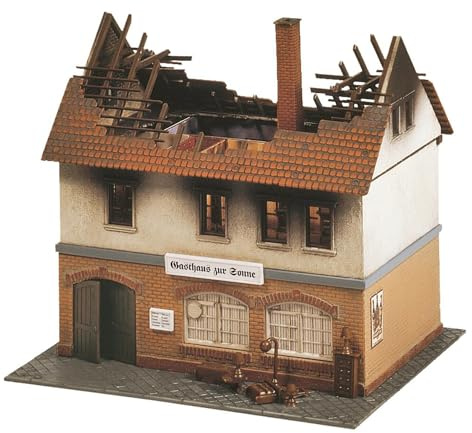 FALLER Brandruine Gasthaus Zur Sonne Modellbausatz mit 114 Einzelteilen 136 x 119 x 119 mm I Modelleisenbahn Zubehör H0 I Modelleisenbahn H0 Gasthaus, Weiß