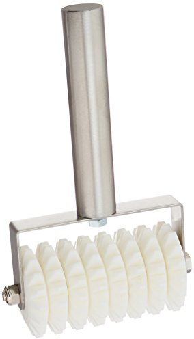 Winco 8-Wheel Dough Roller Docker