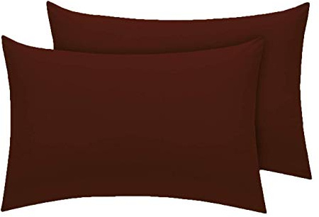 British Home Bedding - Pillow Cases - Pack of 2 Plain Cover Polycotton Luxury Pillowcases - Shrinkage and Fade Resistant (Chocolate Brown)
