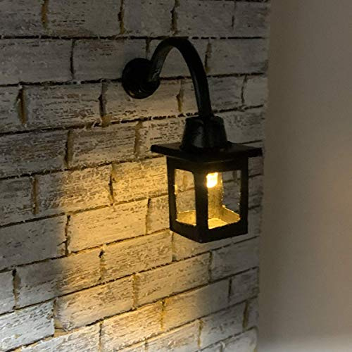 Lampione con lanterna 1.5x4.5 cm per presepe con microlampada led