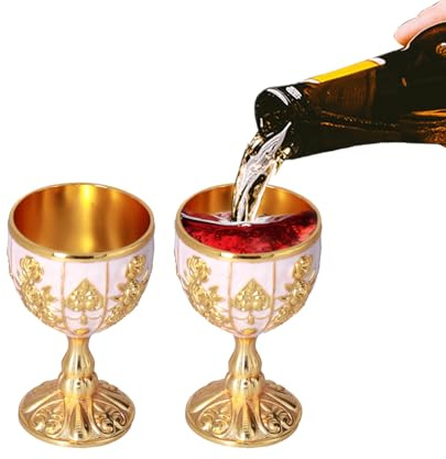 Mittelalterlicher Kelch, 2 Stück 30ml Goldfarbener Kelch, Vintage Weinglas Kommunionstasse, Retro Prägung Deko Metall Weingläser, Handgemachte Geprägte Blume Kelch Schnaps Becher (Goldweiß)