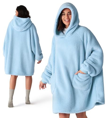 BEDSURE Hoodie Decke mit Ärmeln Hellblau - 95x85cm | Weiche, Warme Kuscheldecke mit Ärmeln, Tragbar mit praktischen Taschen, ideal für Couch & Winter