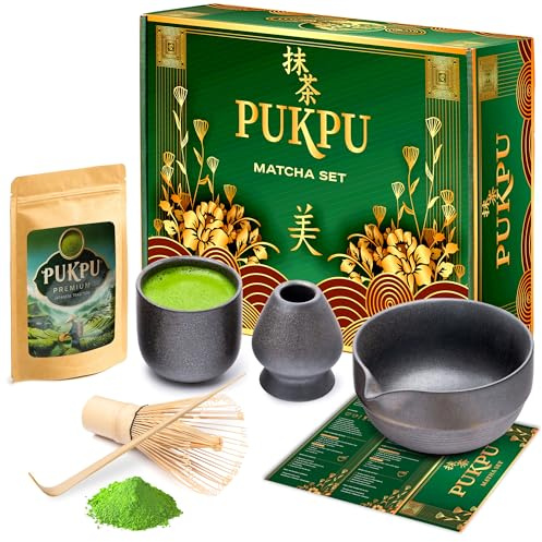PUKPU Kit Matcha Traditionnel avec Poudre – Coffret Matcha Chasen Bambou, Bol Céramique, Chashaku, Tamis, Tasse & Boîte Cadeau