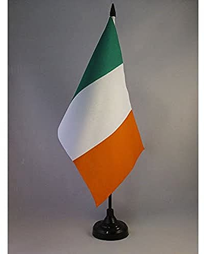 AZ FLAG Tischflagge Irland 22x15 cm Irische Polyester 100D Kunststoffsockel | Für innen Tischflagge Ireland genähte Ausführung mit verstärkten Kanten mit Kunststoffstab 100D Polyester