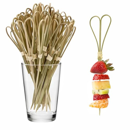 Solihigh Bamboo Cocktail Sticks Set of 100 Small Bamboo Skewers 12 cm, Bamboo Toothpicks Cocktail Garnish Stick for Drinks, Canapes, Appetizers Food Party Supplies 12cm (Natural)