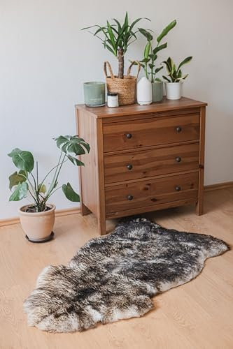 CAWI Peau de mouton tannée naturelle pour le confort et la décoration, de qualité supérieure et respectueuse de l'environnement, isolation thermique, utilisation polyvalente, décorative pour chaque