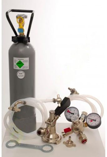 Zubehörpaket 2 mit Kombi-Fitting, 7mm! Bierschlauch und 2,0 kg CO2 für 1-leitige Zapfanlagen