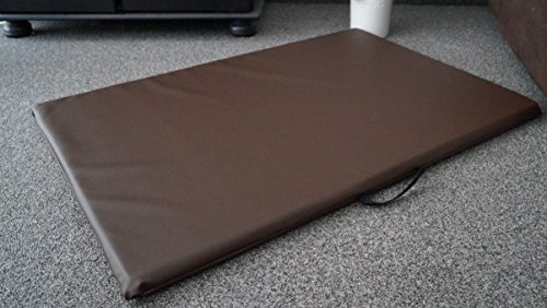Hundebettenmanufaktur Hundematte Hundematratze Matte Kunstleder Schaumstoff 3 cm (110 cm X 65 cm, braun)