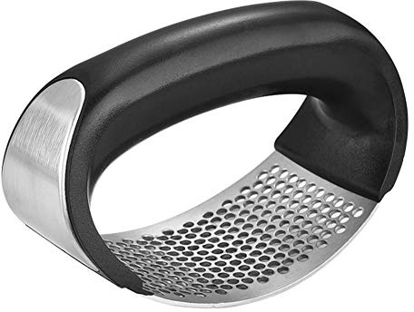 Garlic Press Rocker, very Durable, has a Curved, Comfortable Handle Design that can be Easily Squeezed Even for People with Weak Grip or Small Hands