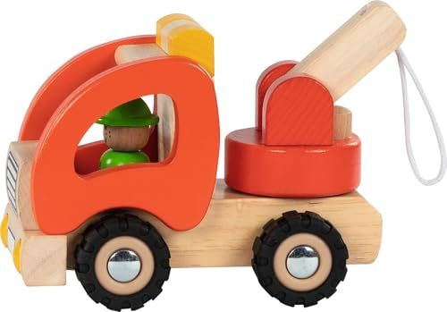 Goki 55965 - Abschleppwagen, 18,5 x 8,5 x 10 cm, aus robustem Holz, mit Gummireifen