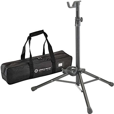 K&M 14920 Tenorhornständer Set (einteiliger Ständer für Tenorhorn aus Stahl mit integriertem Mundstückhalter & passender Tragetasche aus wasserabweisendem, reißfestem Nylon) Schwarz