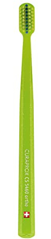 Curaprox CS Ortho Ultra Soft Zahnbürste, Grün-Grün, Swiss Made | Zahnspangenpflege Für Erwachsene, Sanfte Reinigung Dank Bracket-Rille, Einzelpack
