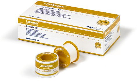 BSN medical - Leukopor, Cerotto Adesivo di Fissaggio in TNT, Medicazioni, Pelli Molto Sensibili, Colore Bianco, Misura 9,2 m x 5 cm, Confezione da 6 Rotoli