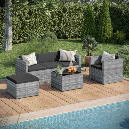 STEELSØN Zethora Rattan Gartenmöbel Set 4-TLG., 5 Personen, Grau/Anthrazit | Outdoor Sitzgruppe Garten/Terrasse/Balkon, Gartenlounge mit 3er-Sofa, Sessel, Hocker & Tisch, Sitzgarnitur, Loungemöbel
