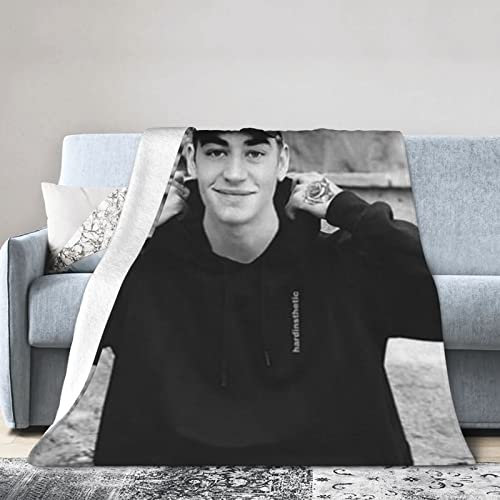 LOUJIN Hero Hardin Fiennes Scott Tiffin Couverture ultra douce et légère en flanelle polaire pour canapé, canapé et lit Noir