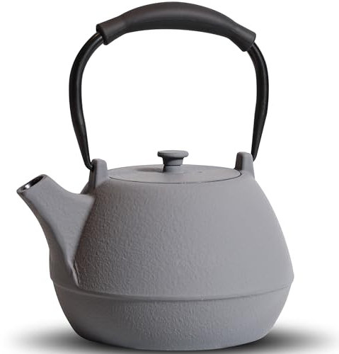 GUANGHEIRON Teiera in ghisa, bollitore da 1048,9 g, cassaforte con infusore, per tè e caffè, teiera realizzata a mano, stile classico minimalista giapponese, rivestita con interno smaltato, 1100 ml,
