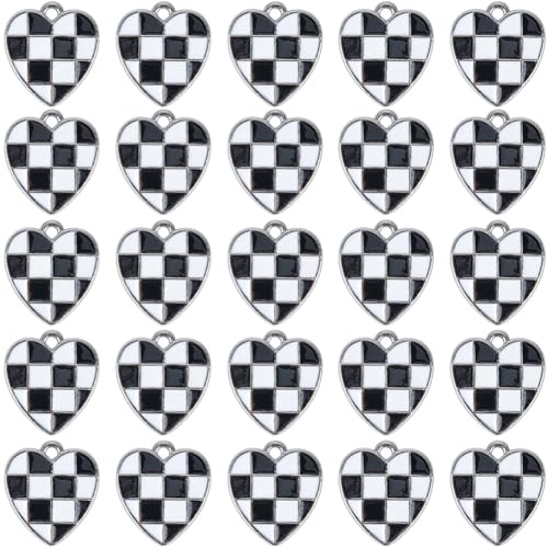 SUNNYCLUE 1 Box Mit 30 karierten Charms Schwarz Weißer Herz Charm Metall Emaille Herzen Love Chic Rennflaggen Charms Zur Schmuckherstellung Charms Schlüsselanhänger Ohrringe Zubehör Hochzeit Frauen An