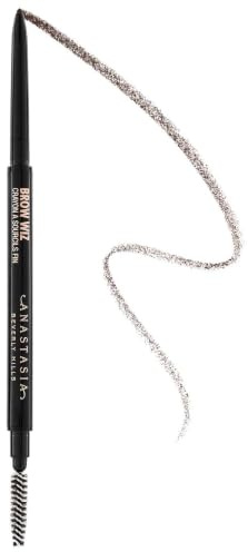 Anastasia Beverly Hills - Deluxe Mini Brow Wiz - Chocolate | Reise-Ready-Präzision, natürliches haarähnliches Finish, wischfest, ganztägiges Tragen, müheloses Formen und Detaillieren.