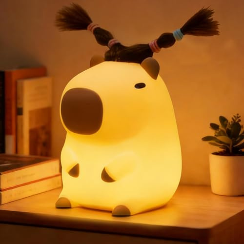 FAMIDUO Luz Bebe Nocturna Capibara con Pelo, Divertida Lámpara Bebe Noche Silicona, Luz Nocturna Infantil LED Recargable con Control Táctil, 3 Modos Brillo, Regalo para Niños y Niñas